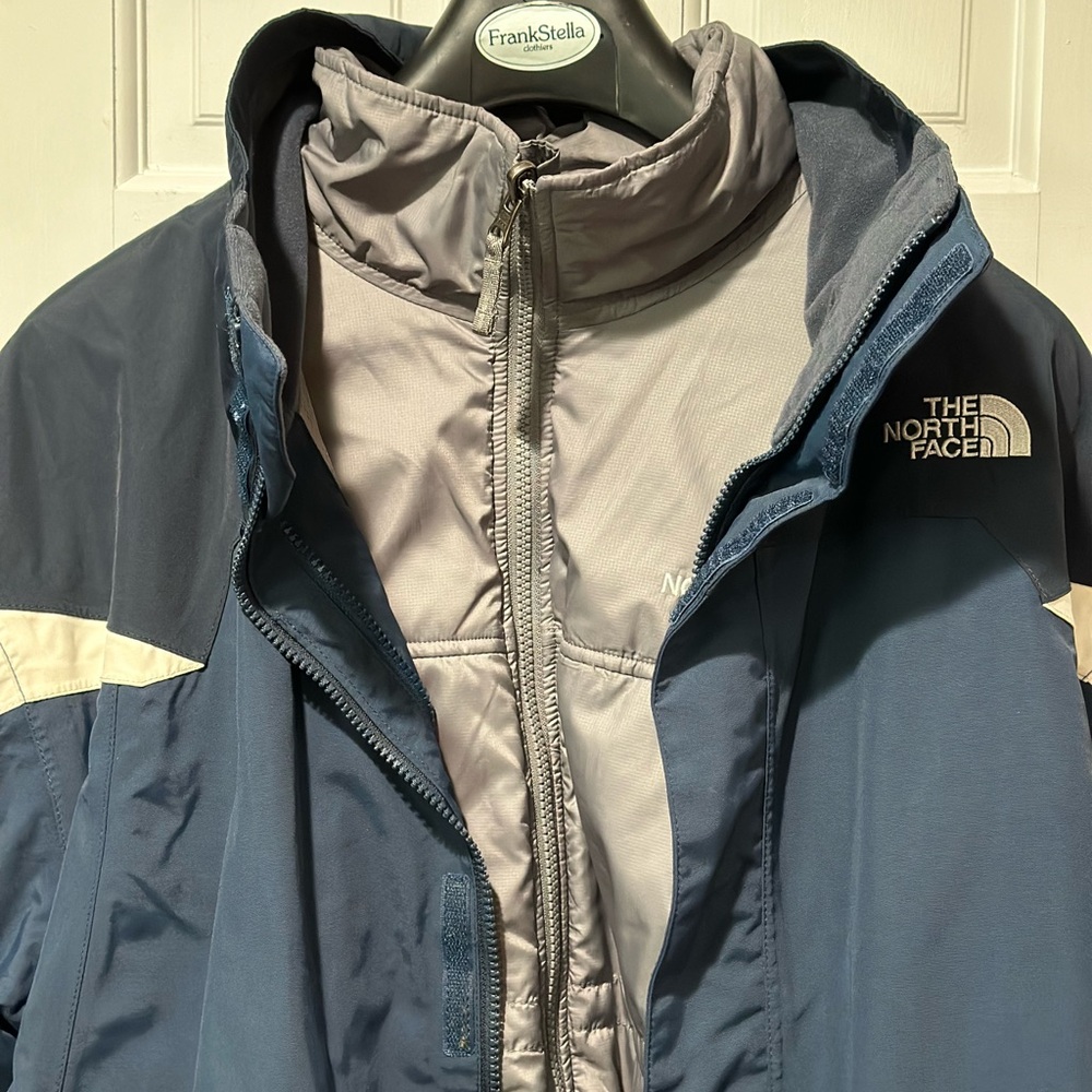 Northface high vent jacket size extra large with inside liner